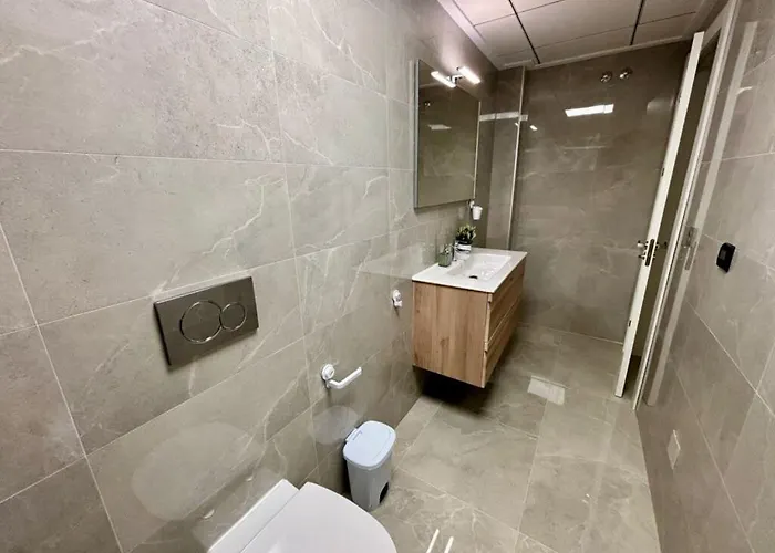 Near Playa De Cura With A Rooftop Swimming Pool Appartement Torrevieja