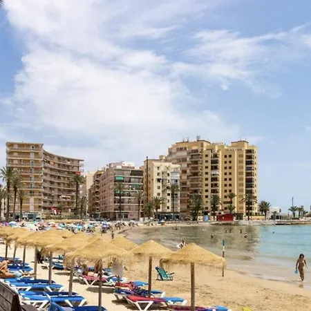 Near Playa De Cura With A Rooftop Swimming Pool 托雷维耶哈